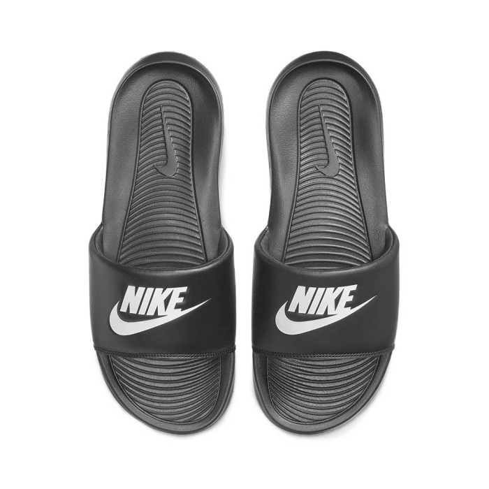 Nike Victory One
