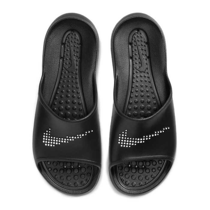 Nike Victori One
