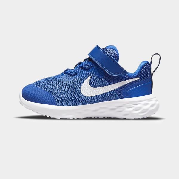Nike Revolution 6 NN