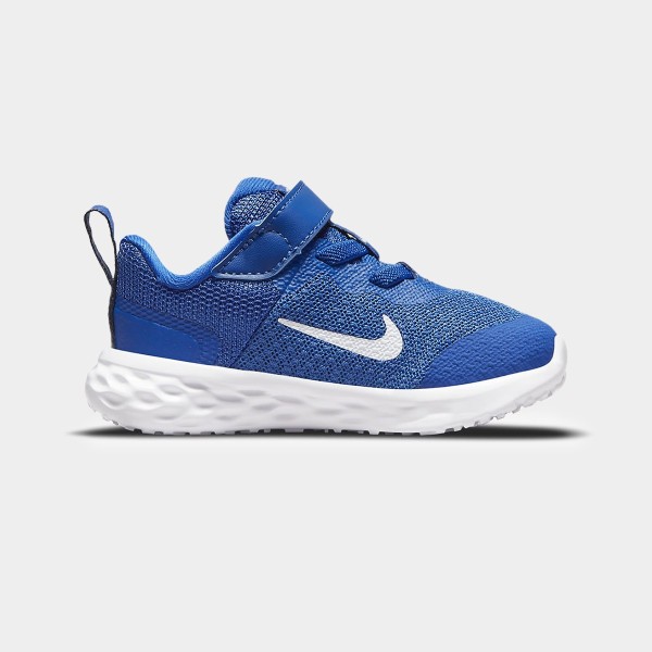 Nike Revolution 6 NN