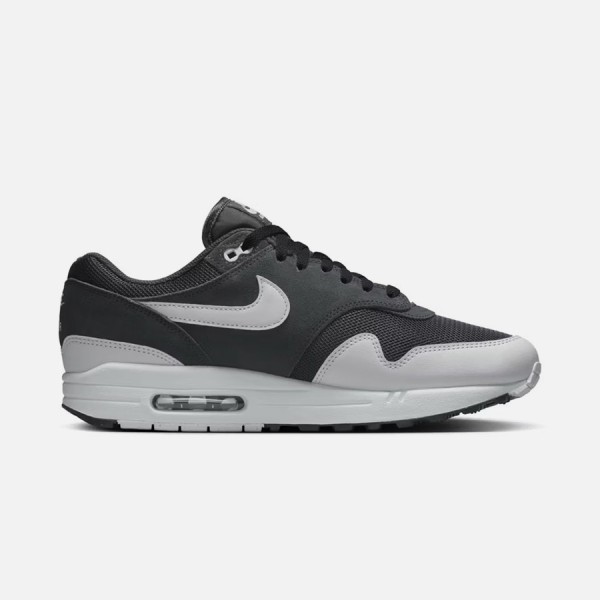 Nike Chaussures Air Max 1 Ess