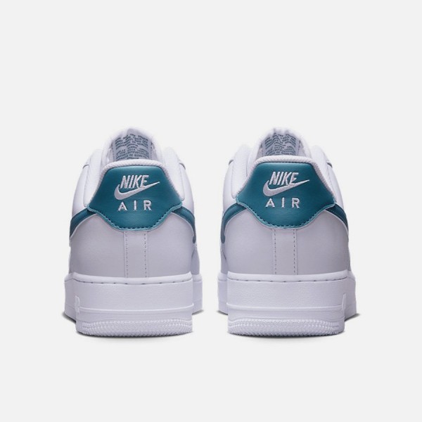Nike Chaussures Air Force 1 '07 Ess