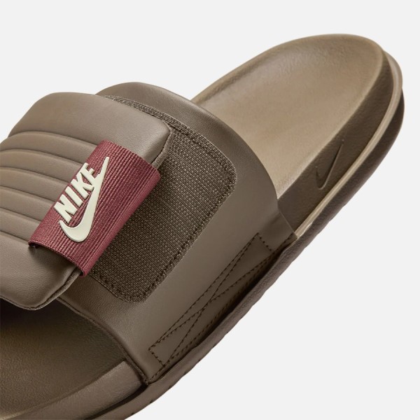 Nike Claquettes Offcourt Adjust Slide