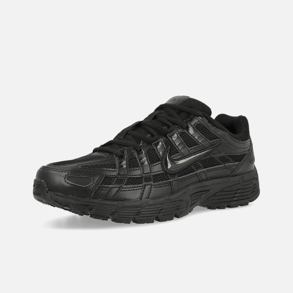 Nike Chaussures P-6000
